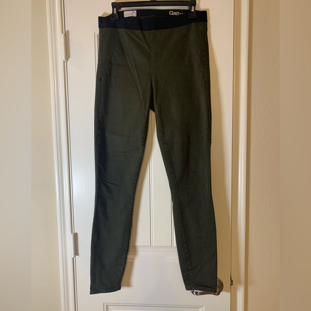 GAP 1969 Resolution Pull-On Stretchy Legging in Olive Green l Size: 30 Regular